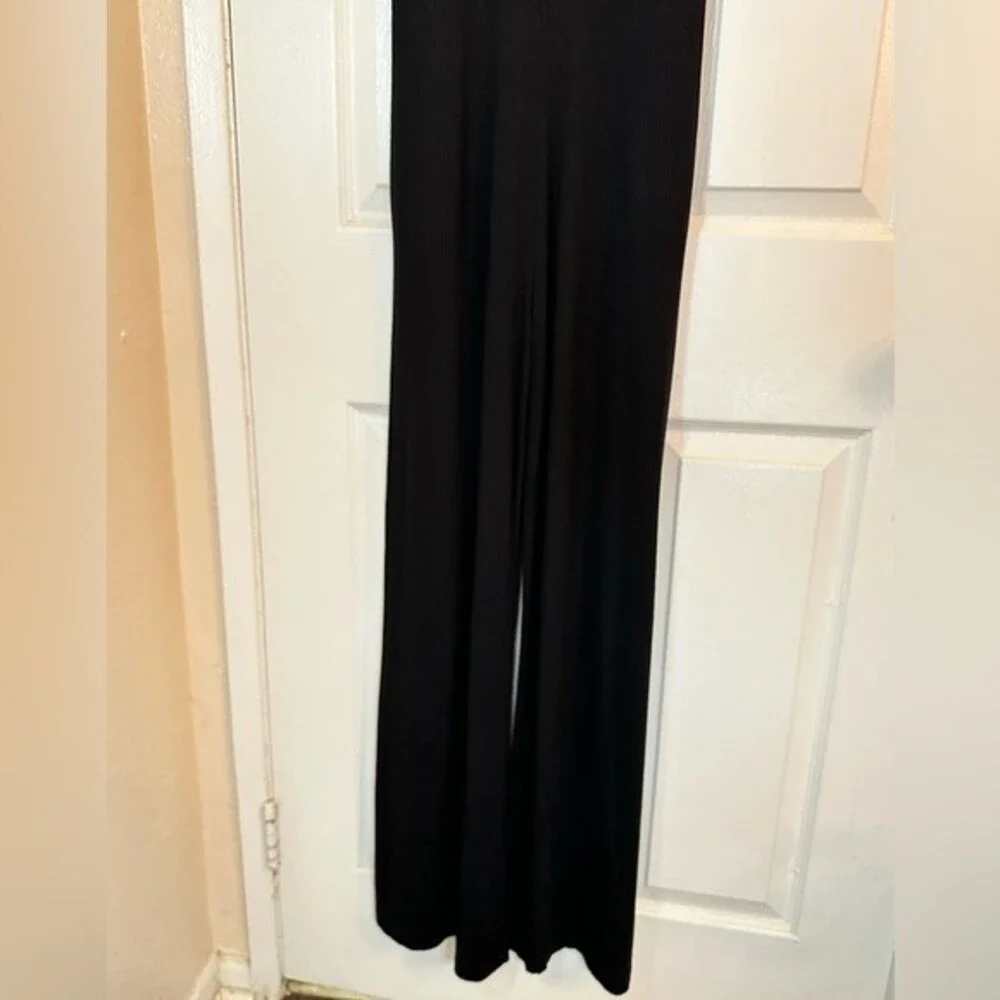 Revolve L*Space Womens Black Ribbed Jumpsuit Sleeveless wide Leg Sz Medium - Picture 10 of 13